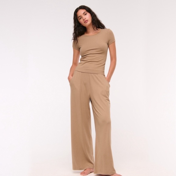 Abercrombie & Fitch Pants - cozy lounge set